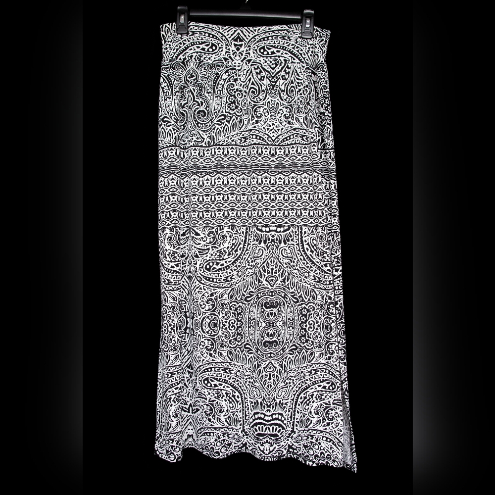 AB Studio, black and white print Maxi Skirt M